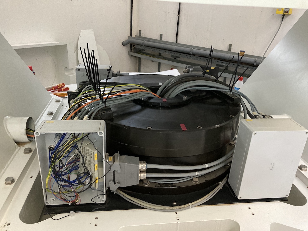 STELLA-2 limit switch connections
